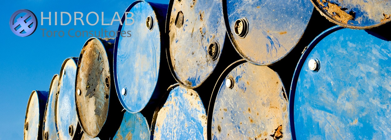 Servicios - Desechos peligrosos, Materiales y Suelos contaminados